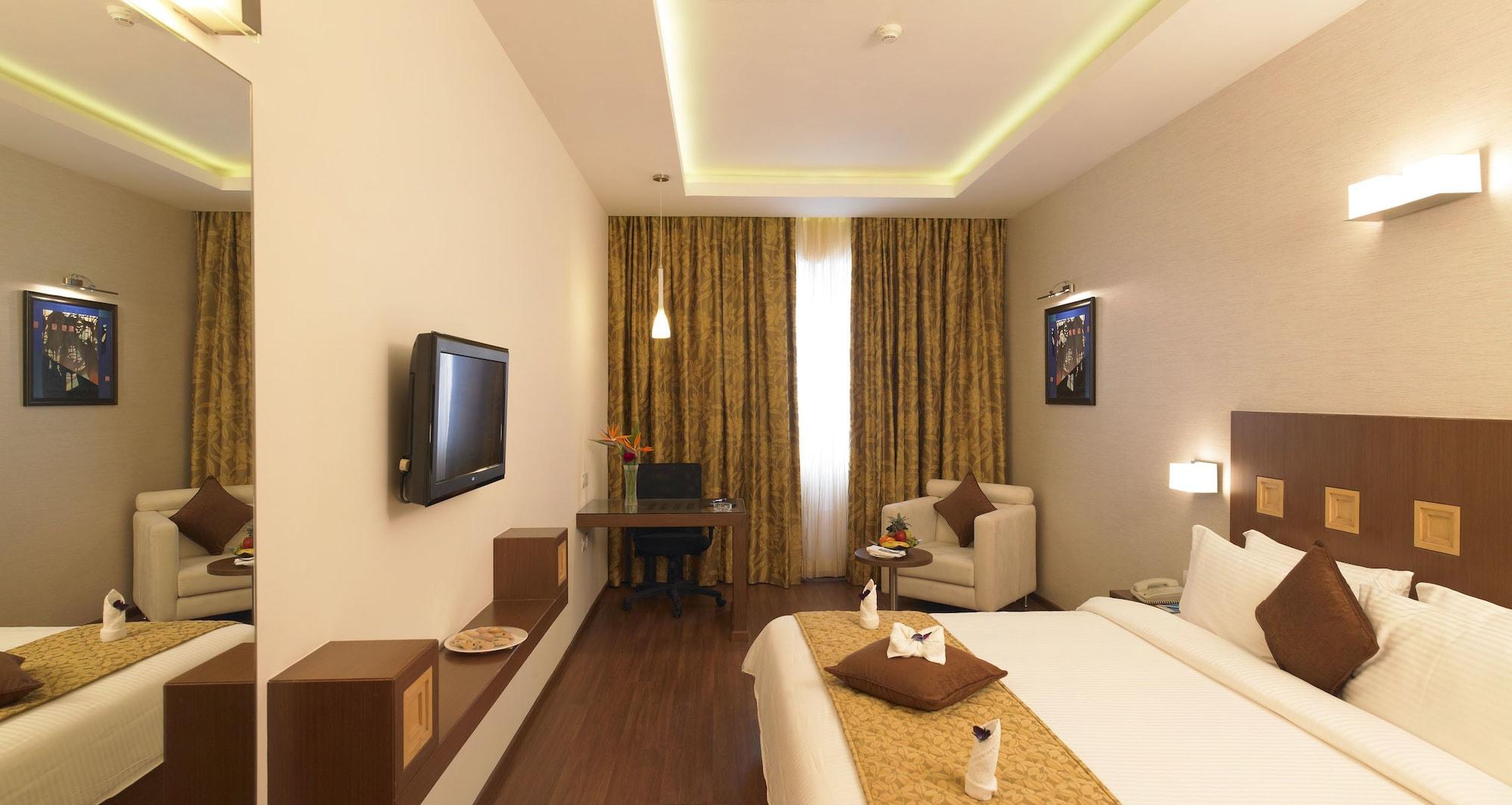 Blu Petal - A Business Hotel Bangalore Eksteriør bilde